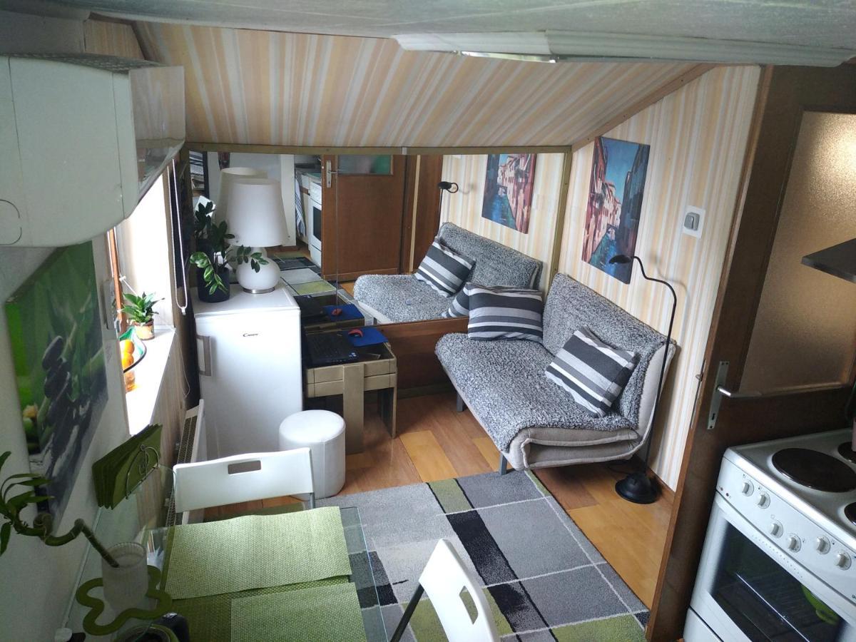 Apartment " Studio Green " Free Parking, Self Check-In 자그레브 외부 사진