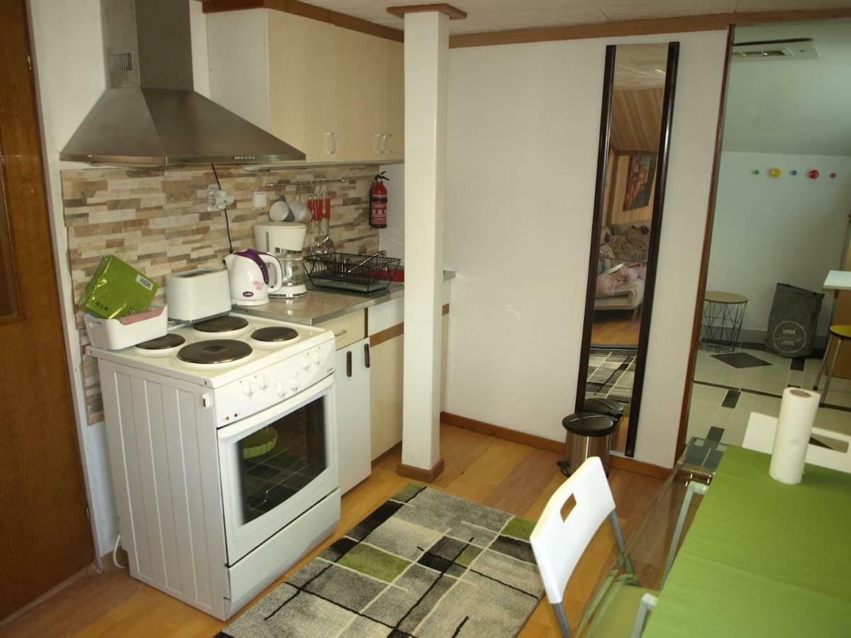 Apartment " Studio Green " Free Parking, Self Check-In 자그레브 외부 사진