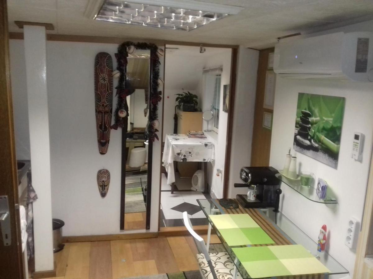 Apartment " Studio Green " Free Parking, Self Check-In 자그레브 외부 사진